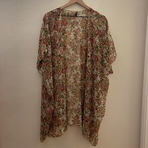Floral Shawl/Kimono from Brandy Melville